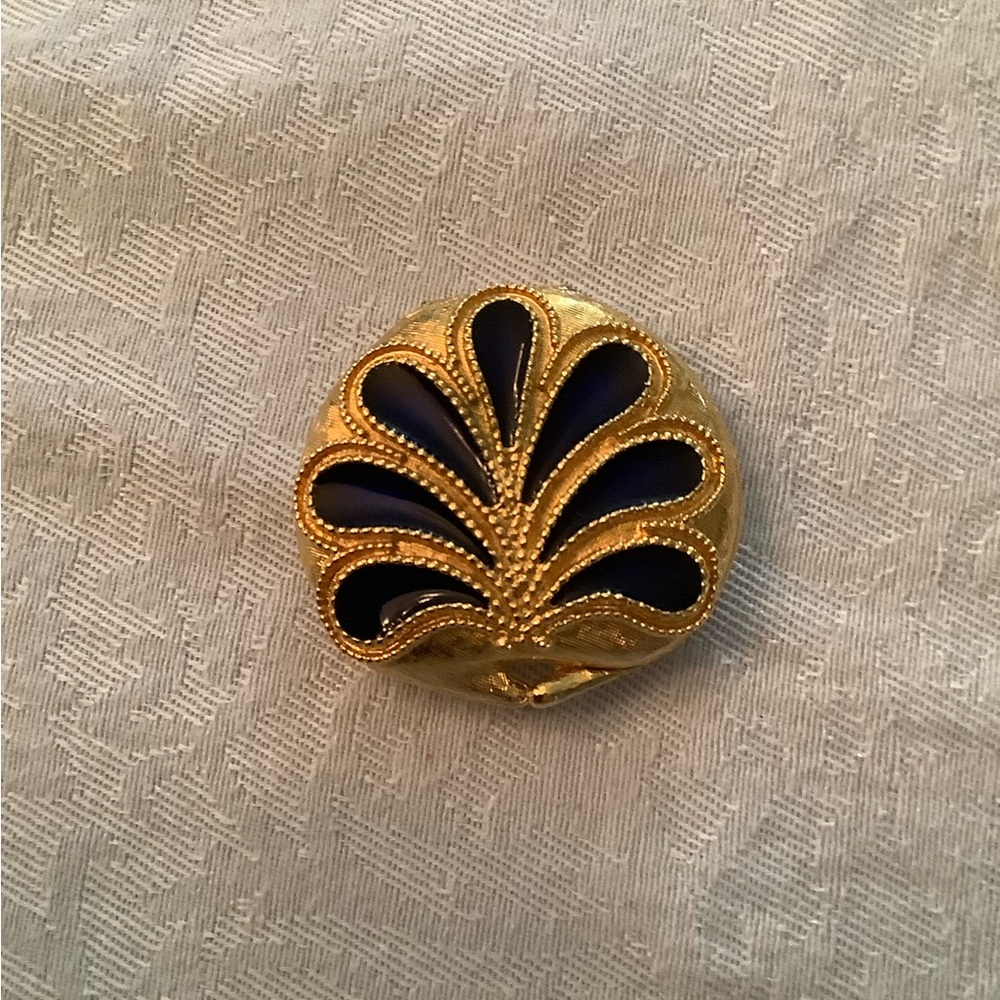 Estee Lauder Vintage empty solid perfume compact
